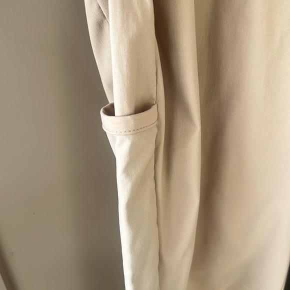 Columbia New w Tag Tan Women's Trail Pant Straight Leg Active Fit Omnishield XXL - Picture 5 of 16